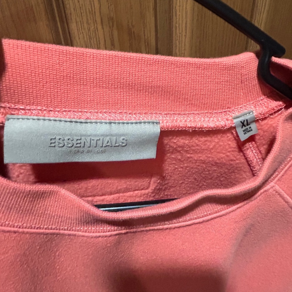 Essentials Crewneck - image 3